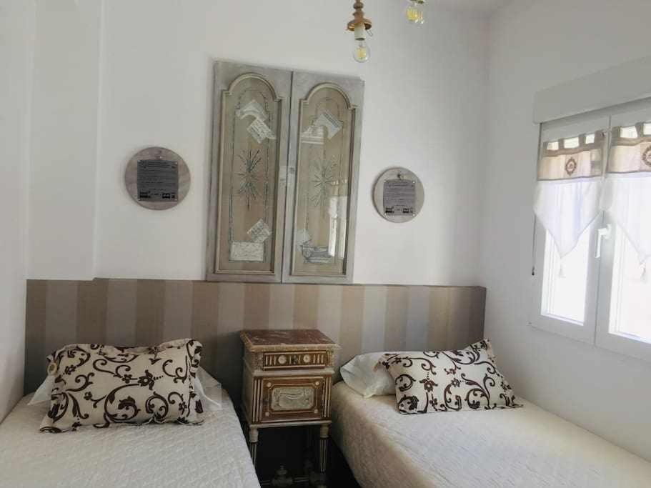 Oak Palace Oakplacescom León Extérieur photo
